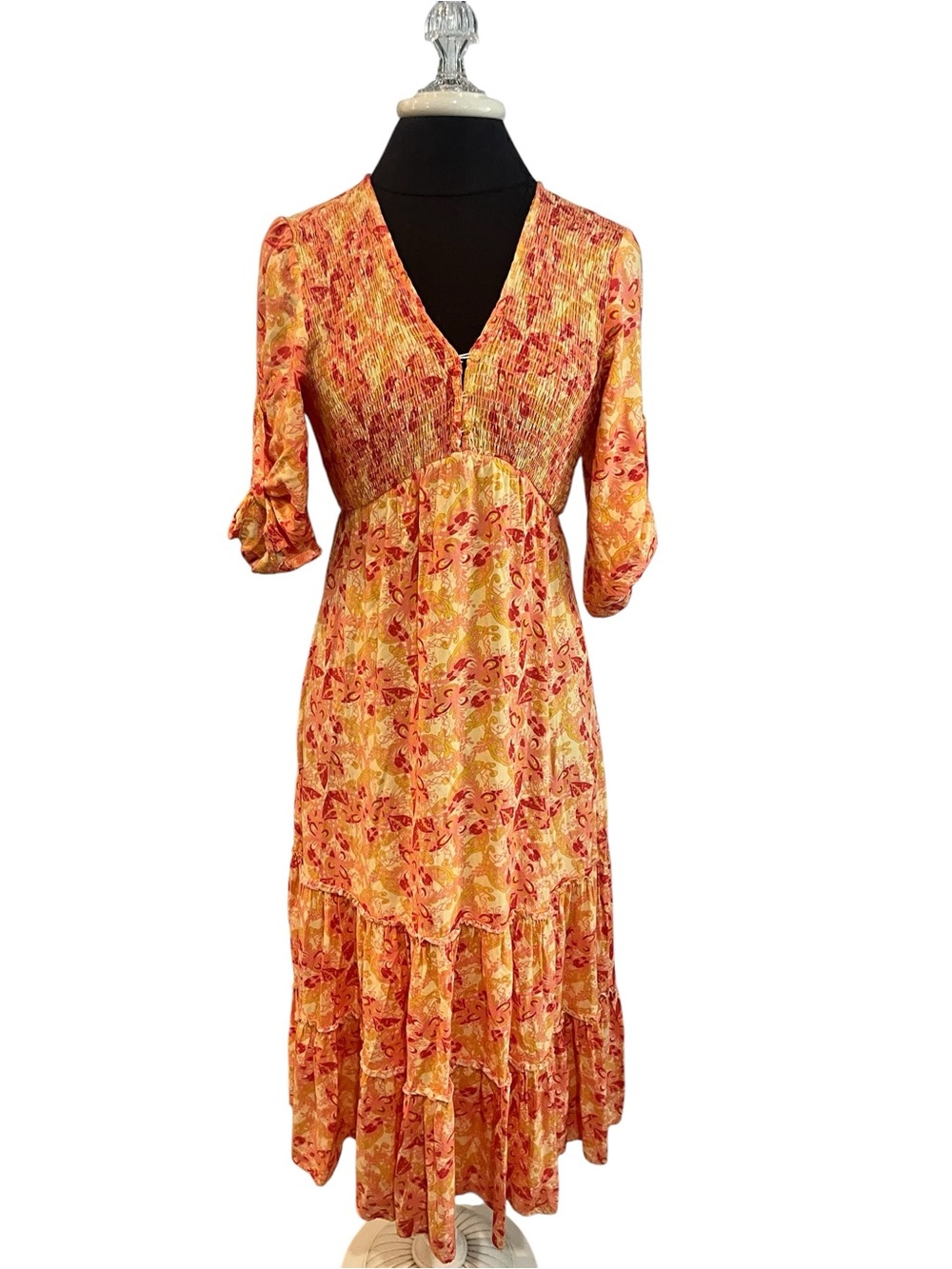 Sunday Mi Amor Coral Floral Tiered Midi Dress Medium